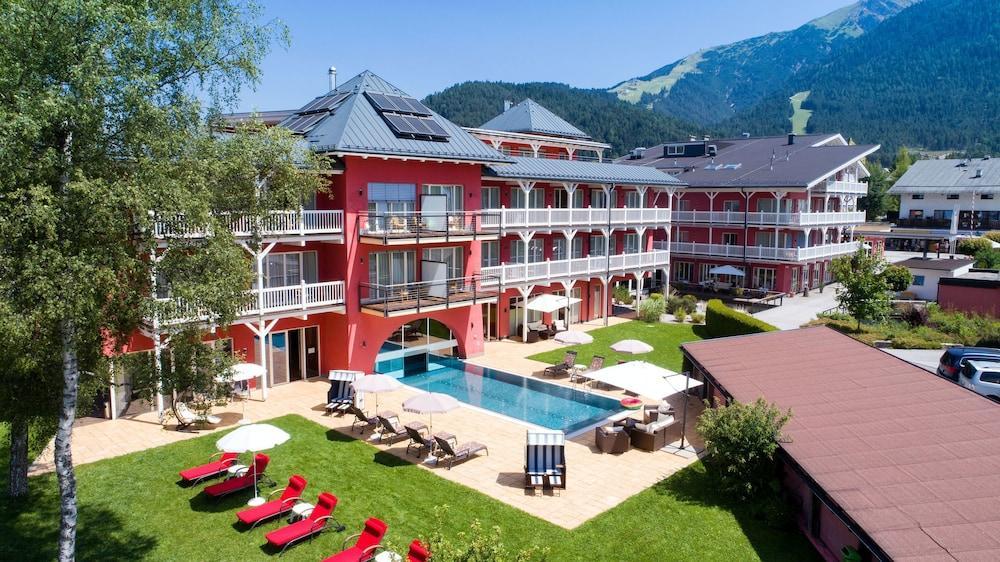 Das Hotel Eden - Das Aktiv- & Wohlfuehlhotel In Tirol Auf 1200M Hoehe Seefeld in Tirol Dış mekan fotoğraf